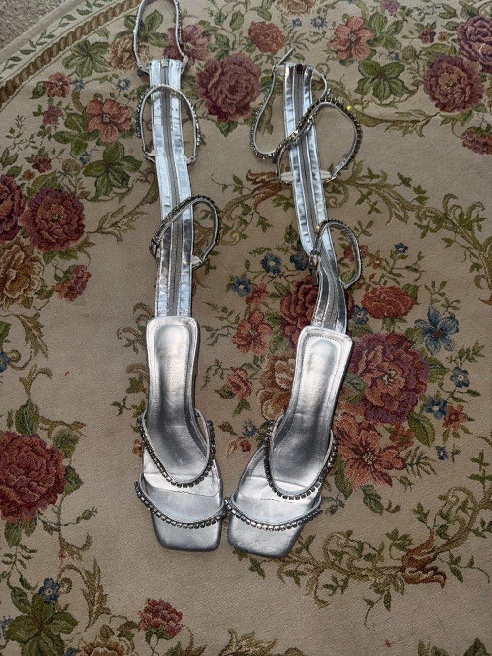 Silver Strappy Embellished Women's Sandals